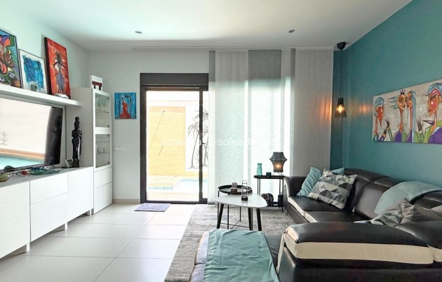 Herverkoop - Bungalow - Orihuela Costa - Costa Blanca