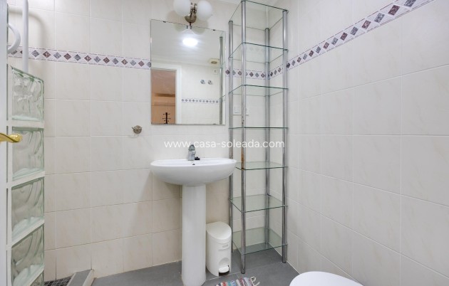 Wiederverkauf - Bungalow - Torrevieja - Torre La Mata
