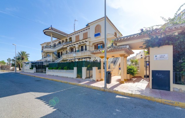 Wiederverkauf - Bungalow - Torrevieja - Torre La Mata