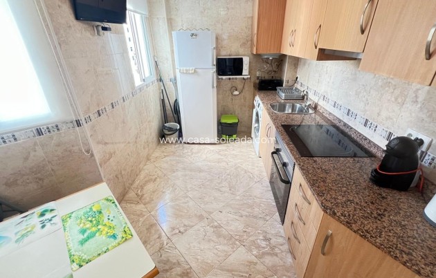 Resale - Apartment / flat - Torrevieja - Center