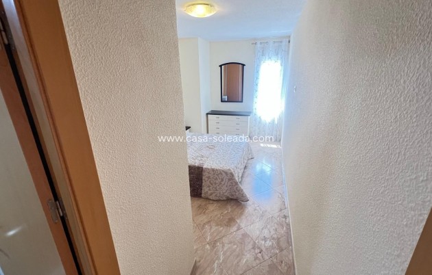 Resale - Apartment / flat - Torrevieja - Center
