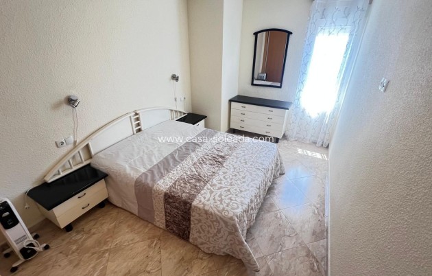 Resale - Apartment / flat - Torrevieja - Center