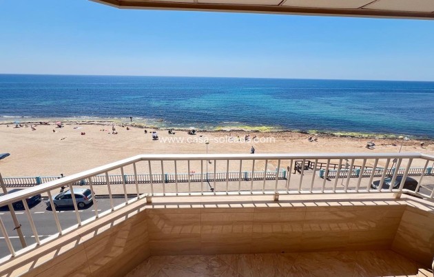 Resale - Apartment / flat - Torrevieja - Center
