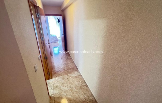 Resale - Apartment / flat - Torrevieja - Center
