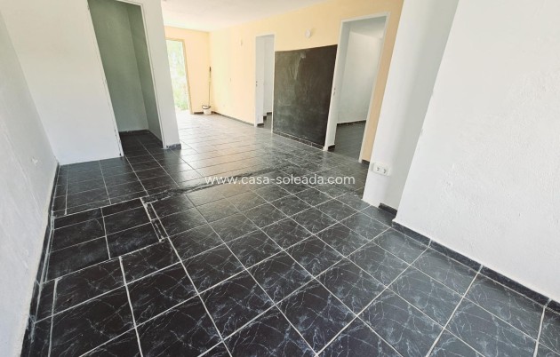 Wiederverkauf - Villa - Torrevieja - Los Balcones