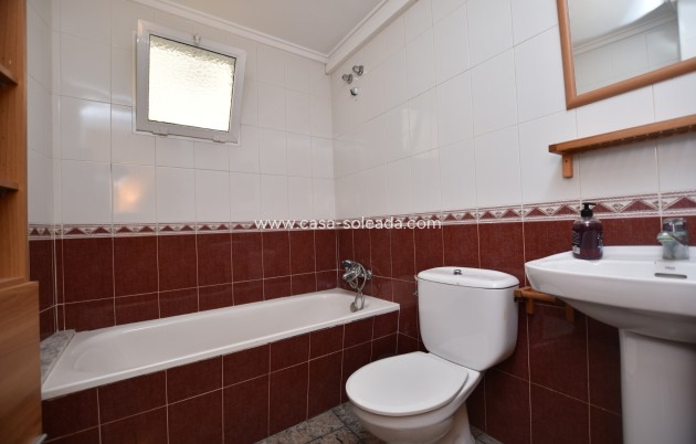 Herverkoop - Appartement / flat - Rojales - Inland