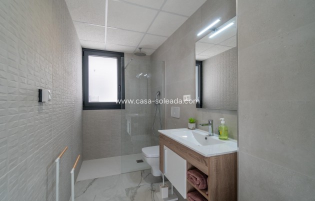 Reventa - Apartamento / piso - Orihuela Costa