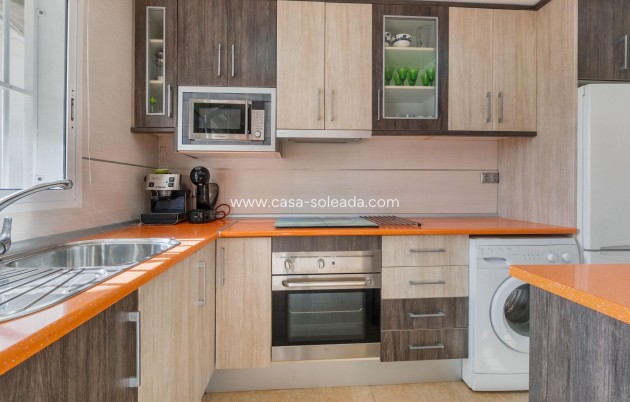 Wiederverkauf - Wohnung - Torrevieja - Los Europeos