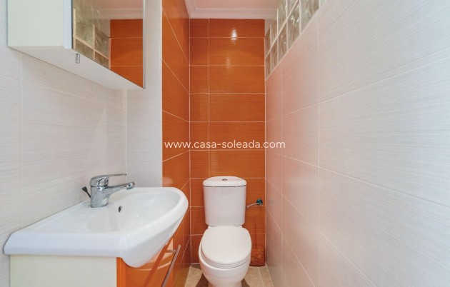 Wiederverkauf - Wohnung - Torrevieja - Los Europeos