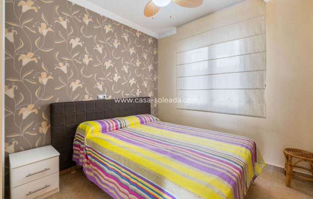Wiederverkauf - Wohnung - Torrevieja - Los Europeos