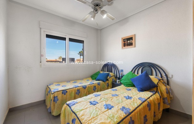 Wiederverkauf - Wohnung - Orihuela Costa - Campoamor