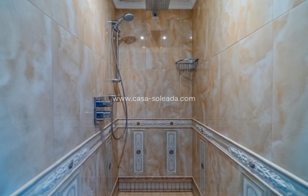Herverkoop - Villa - Torrevieja - Torre La Mata