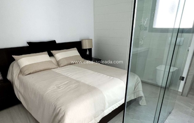 Obra nueva - Villa - Rojales