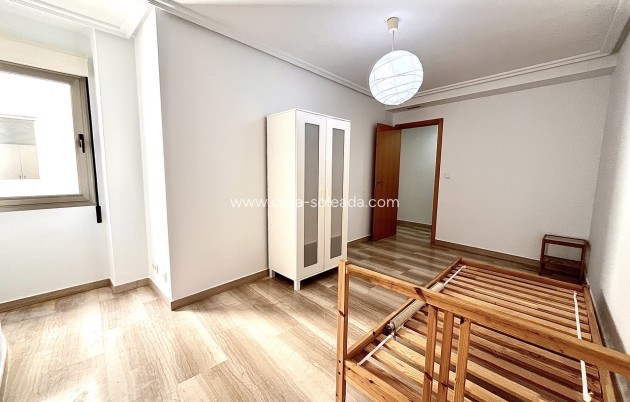 Revente - Appartement - Santa Pola