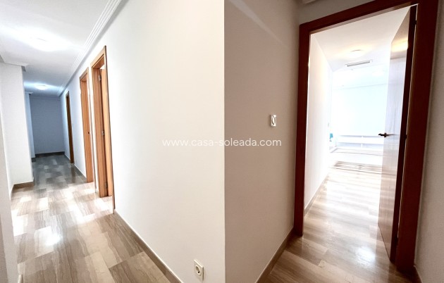 Revente - Appartement - Santa Pola