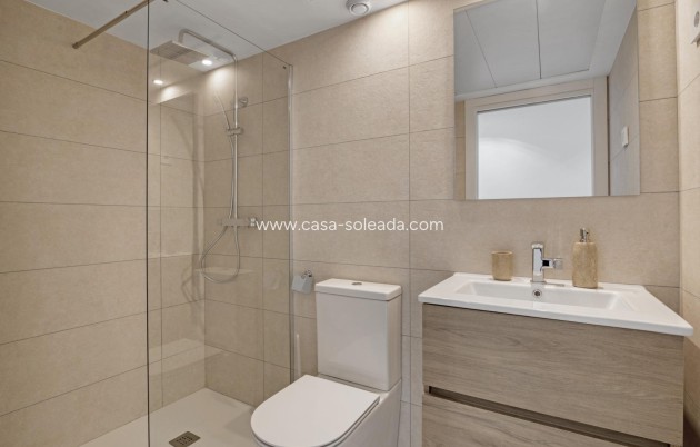 Neue Gebäude - Wohnung - Torrevieja - Punta Prima