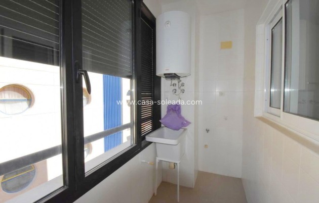 Herverkoop - Appartement / flat - Torrevieja - Centro - Muelle Pesquero