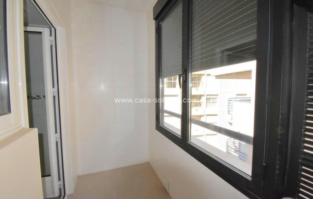 Herverkoop - Appartement / flat - Torrevieja - Centro - Muelle Pesquero