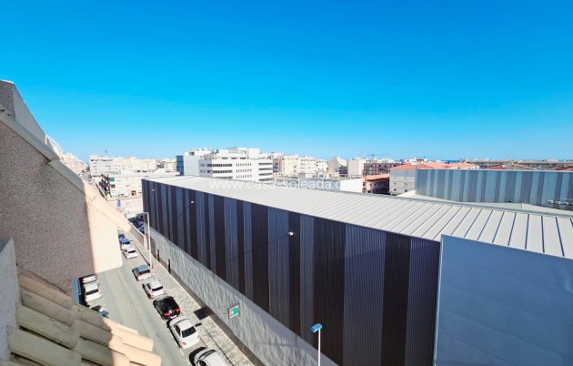 Wiederverkauf - Wohnung - Torrevieja - Estacion Autobuses
