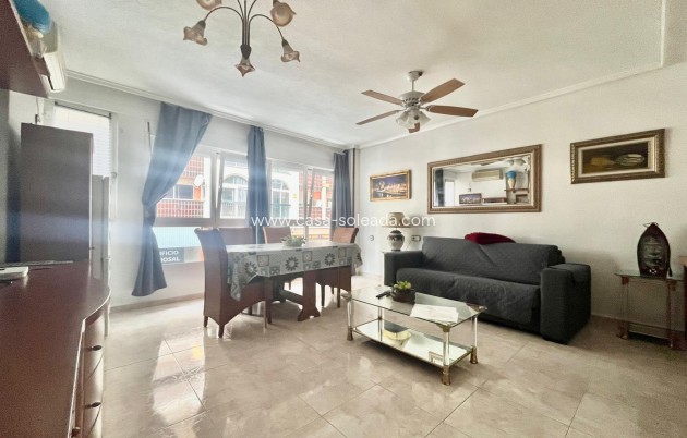 Herverkoop - Appartement / flat - Torrevieja - Habaneras