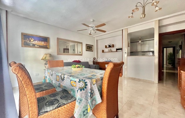 Herverkoop - Appartement / flat - Torrevieja - Habaneras