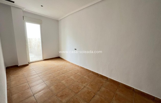 Herverkoop - Appartement / flat - Catral - Comunidad Valenciana