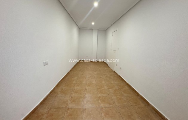 Herverkoop - Appartement / flat - Catral - Comunidad Valenciana