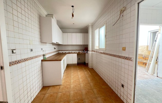 Herverkoop - Appartement / flat - Catral - Comunidad Valenciana