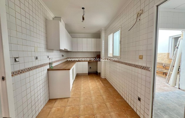 Herverkoop - Appartement / flat - Catral - Comunidad Valenciana