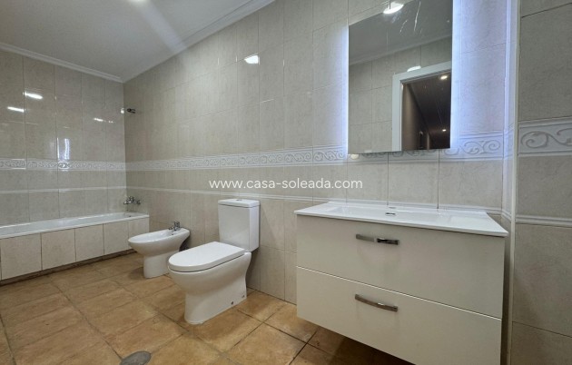 Herverkoop - Appartement / flat - Catral - Comunidad Valenciana