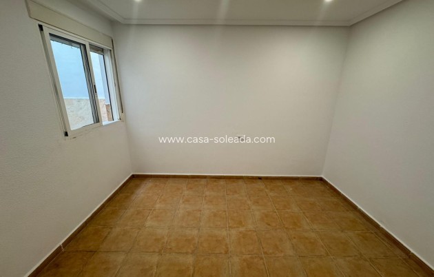 Herverkoop - Appartement / flat - Catral - Comunidad Valenciana