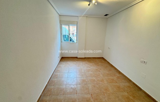 Herverkoop - Appartement / flat - Catral - Comunidad Valenciana