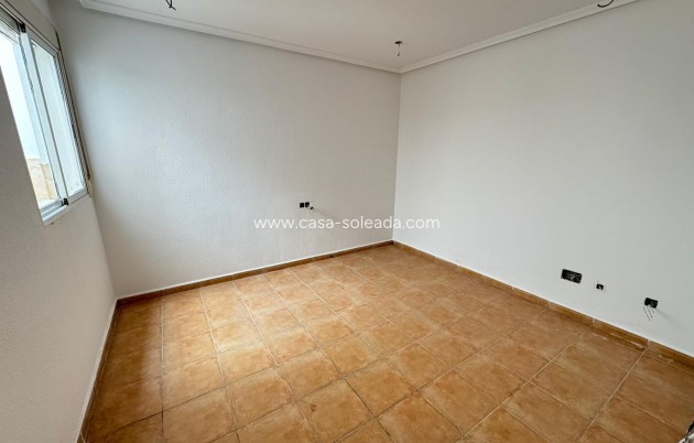 Herverkoop - Appartement / flat - Catral - Comunidad Valenciana