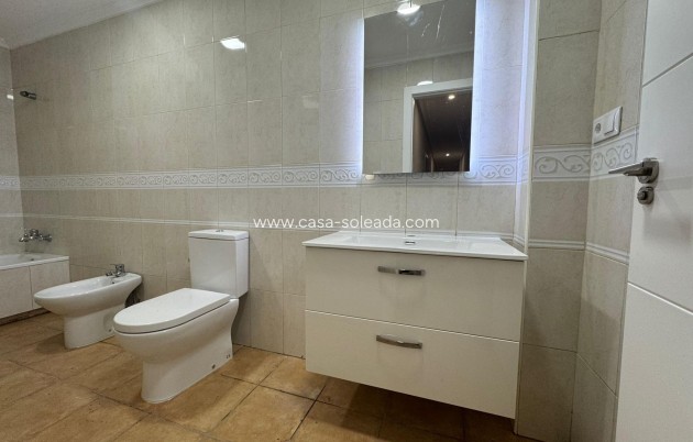 Herverkoop - Appartement / flat - Catral - Comunidad Valenciana
