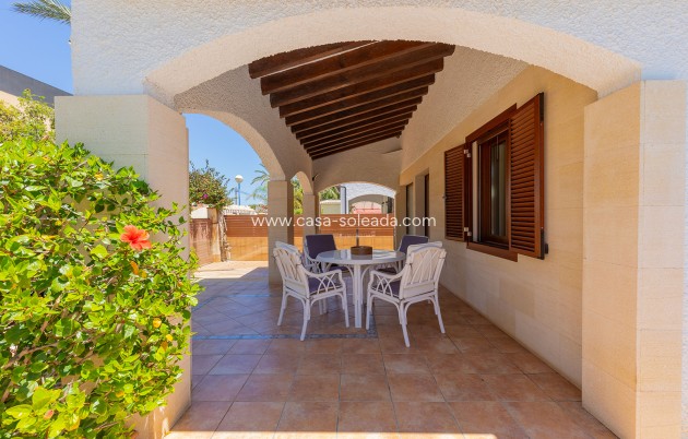 Herverkoop - Villa - Orihuela - Inland