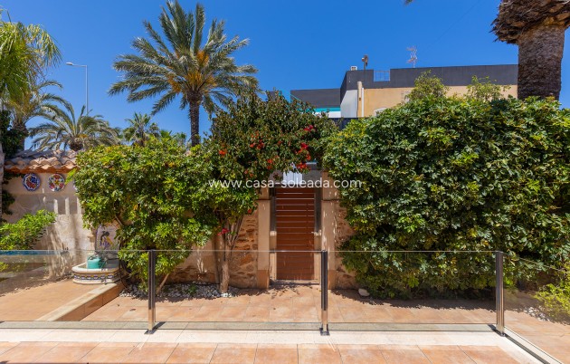 Herverkoop - Villa - Orihuela - Inland