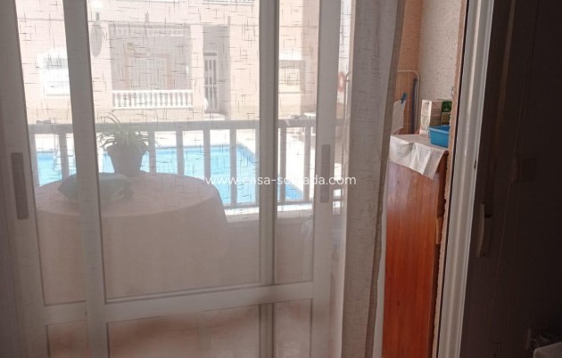 Herverkoop - Appartement / flat - Torrevieja - Habaneras