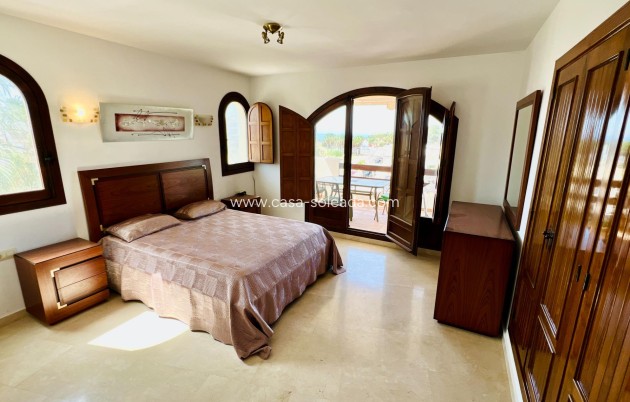 Wiederverkauf - Wohnung - Torrevieja - Punta Prima