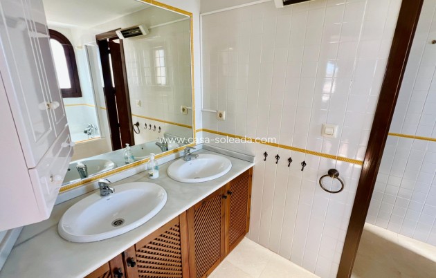 Wiederverkauf - Wohnung - Torrevieja - Punta Prima