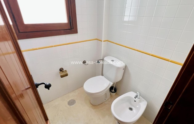 Wiederverkauf - Wohnung - Torrevieja - Punta Prima
