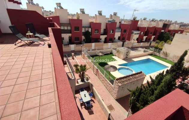 Wiederverkauf - Stadthaus - Torrevieja - Aguas nuevas
