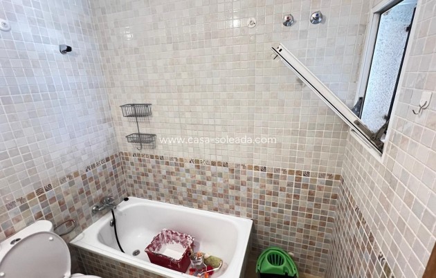 Resale - Apartment / flat - Orihuela Costa - Villamartín