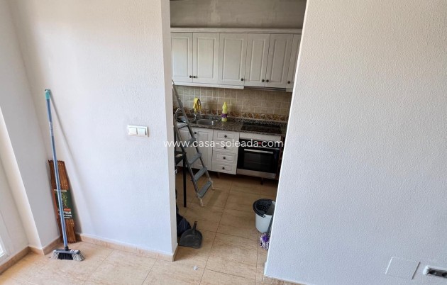 Resale - Apartment / flat - Orihuela Costa - Villamartín