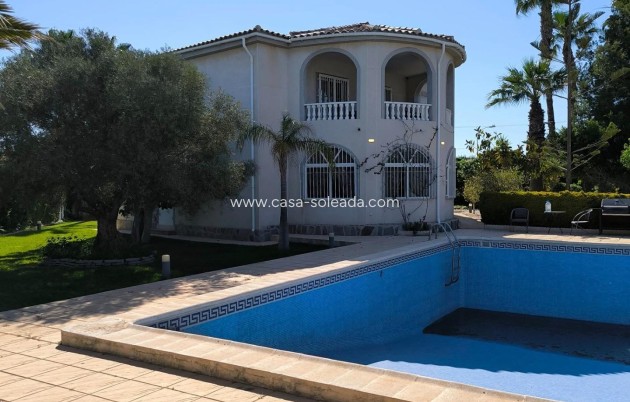 Wiederverkauf - Villa - Torrevieja - La Siesta