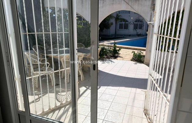 Wiederverkauf - Villa - Torrevieja - La Siesta