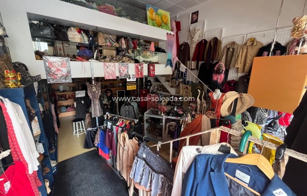 Resale - Commercial - Torrevieja