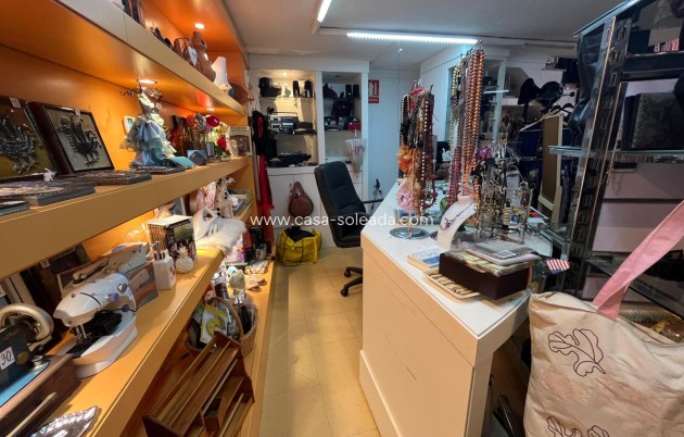 Resale - Commercial - Torrevieja