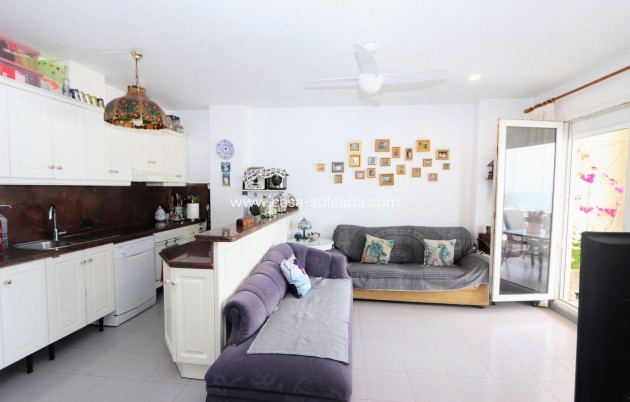 Resale - Apartment / flat - Torrevieja - Costa Blanca