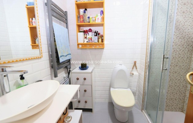 Resale - Apartment / flat - Torrevieja - Costa Blanca