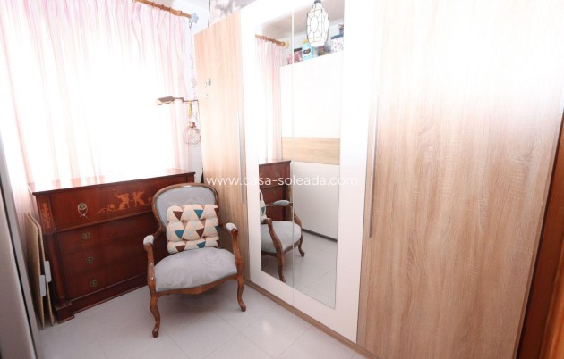 Resale - Apartment / flat - Torrevieja - Costa Blanca